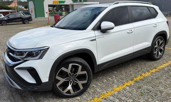 VOLKSWAGEN TAOS 1.4 250 TSI TOTAL FLEX HIGHLINE AUTOMÁTICO VOLKSWAGEN TAOS 1.4 250 TSI TOTAL FLEX HIGHLINE AUTOMÁTICO